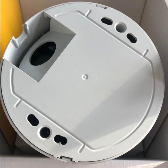 Axis M31 Network camera - Picture 4 of 5